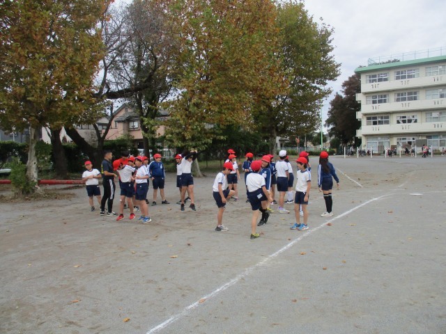 準備体操しっかりとしてがんばるぞ。