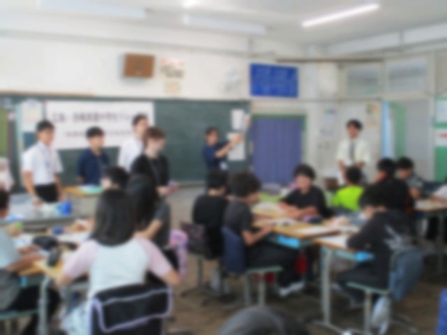 平和への願いを折鶴に込めて