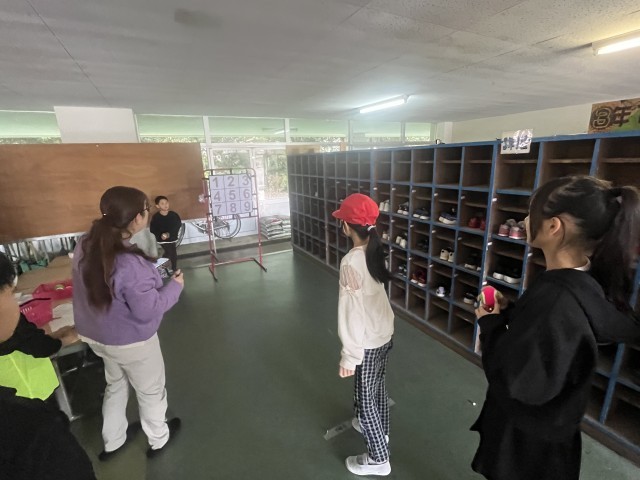 ストラックアウト